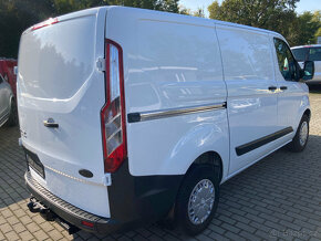 Ford Transit Custom 2,2TDCi 74KW REGÁLY 270 AC TOP DPH ZIMNÍ - 2