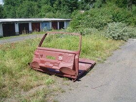 Wartburg 353, podlaha, rám okna, blatník, dveře atd. - 2