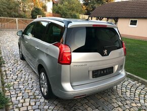 Peugeot 5008 1.6hdi82kwExclusive1/2011ser.kn149tkm - 2