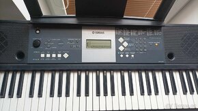 Prodám klávesy Yamaha YPT 230 včetně stojanu - 2