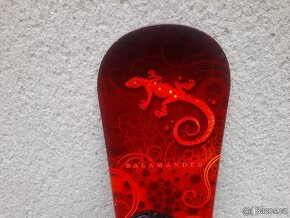 Kvalitní snowboard Black Fire Salamander 162 cm - 2