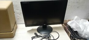 LCD Monitory 19 LG Acer - 2