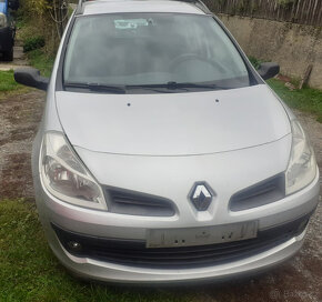 Renault Clio III 1.2i 16V GrandTour - Náhradní díly - 2