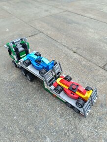 LEGO® Creator 31113 Kamion na přepravu závodních aut - 2