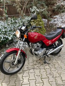 Honda CB 250 Two Fifty MC 26 - 2