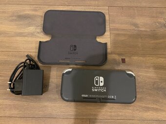 Nintendo switch lite - 2