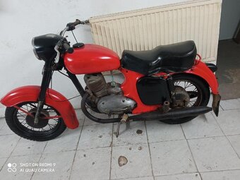 Jawa 250 353 kývačka - 2