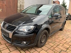 VW Touran Cross 2.0 Tdi 103kw, 6-kvalt rok 2008 - 2