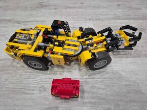 LEGO Technic 42049 Mine Loader - 2