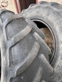 Pneu 480/65 R28 - 2