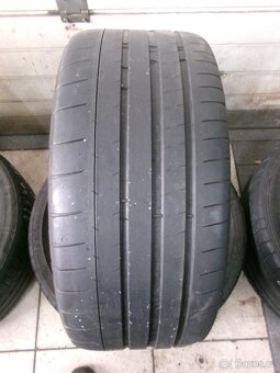 225/35 R18 MICHELIN (cca 4mm) č.15464 - 2