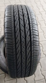 Prodám 2 x letní pneu Bridgestone 215/60/17 - 2