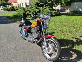 Yamaha XV 750 Virago - 2