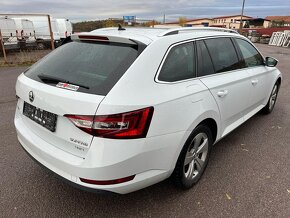 Škoda Superb, 2,0 TDi 140KW STYLE 4x4 DSG PANORAMA - 2