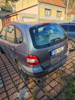 Renault Scenic 1.6 - 2