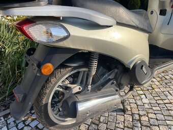 CF Moto 125 ccm - Wallstreet - pouhych 7000 km - 2