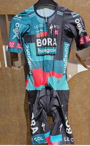 Originální Aero Dres Set Bora - Staň se Součástí Týmu - 2