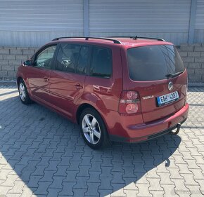 VW Touran 1,9Tdi /77kw/ 7míst/ klima/tažné/DSG - 2