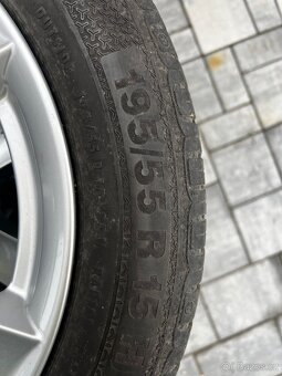 195/55 R15 letni pneu + dezent alu disky - 2