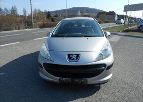 Peugeot 207 1,4 54 kW KLIMA Serviska benzín manuál - 2