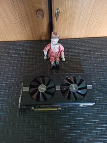 Sapphire Radeon RX 570 NITRO+ 4GB DDR5 - 2