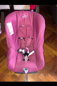 Sedačka Britax Römer 9-18 kg s kojeneckou vložkou - 2