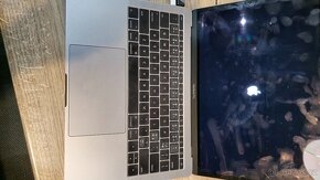 Prodám Macbook pro - 2