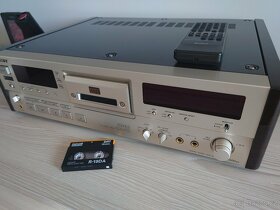 Prodám raritní DAT SONY DTC-2000ES, 4hlavy, TOP stav - 2