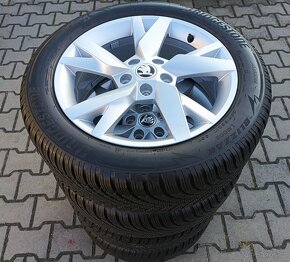 Zánovní originál sada disků Škoda Octavia IV 5x112 R17 Lyra - 2