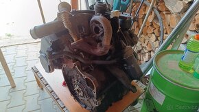 Motor VW T4 AHY 111kw funkční nastrojený - 2