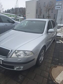 Škoda Octavia II 2.0 FSI 110kW Laurin&Klement - 2