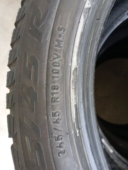 245/45 R18 100V Pirelli zimní runflat - 2