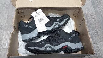 Nové trekové boty orig.Adidas Terrex vel.40 - 2