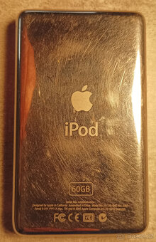 Apple Ipod 5.gen  A1136   60 GB přehrávač - nefunkční - 2