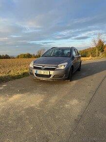 Opel Astra H caravan - 2