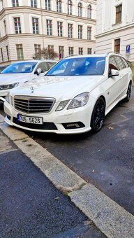 MERCEDES E250 CDI 150 kW 2012 kombi Avantgarde - 2