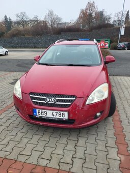 Kia Ceed SW 2008 - závada motoru, na díly či opravu - 2