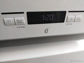 Prodám plně funkční digitální myčku Whirlpool 60 cm- Dovezu - 2