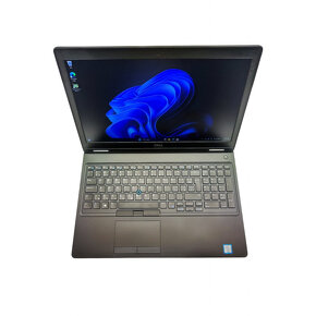 Herní notebook - Dell Precision 3530 - stále v záruce - 2