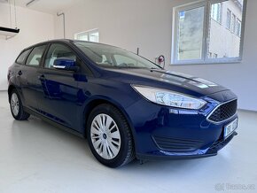 Ford Focus, 1,6 77 kW, původ ČR, klima - 2