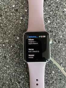 Apple Watch 3 38 mm stříbrné - 2