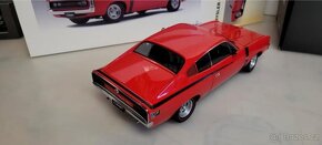 1/18 Autoart Chrysler Charger E49 - 2