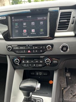 rozprodam kia niro 1,6 eco hybrid AUTOMAT, 109000mil, 2018, - 2