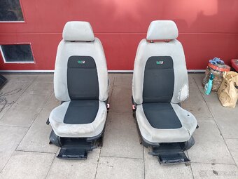 Škoda Fabia RS sedačky - 2