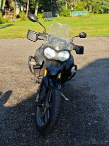 Triumph Tiger 800 - 2