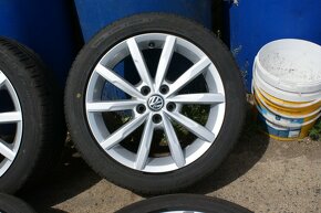 krasna orig alu VW R16 letni pneu a Audi Seat Skoda - 2
