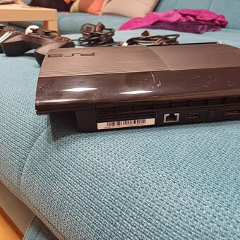 Prodam playstation 3 super.slim - 2