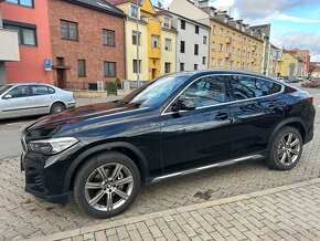 BMW X6 xDrive 3.0d DPH po 1. majiteli ČR - 2