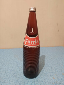 retro láhve coca cola fanta - 2