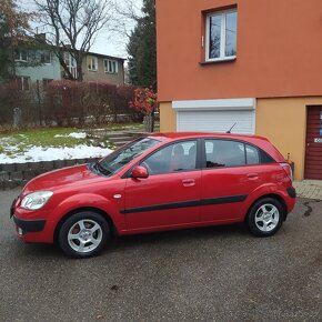 Kia Rio 1.4i 71kw,poctivych 129tkm,rok 2008 - 2